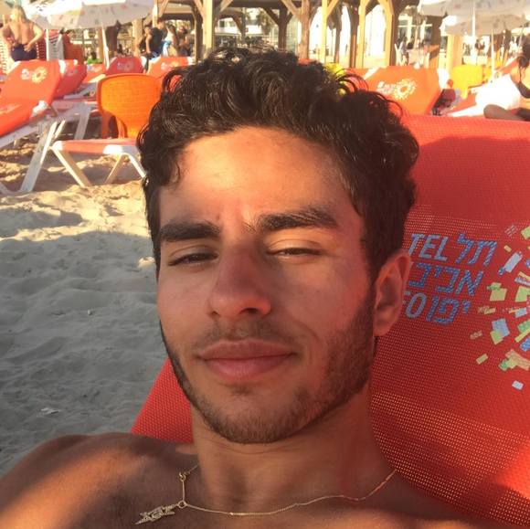 Meet your Posher, Ej - Picture 1 of 1